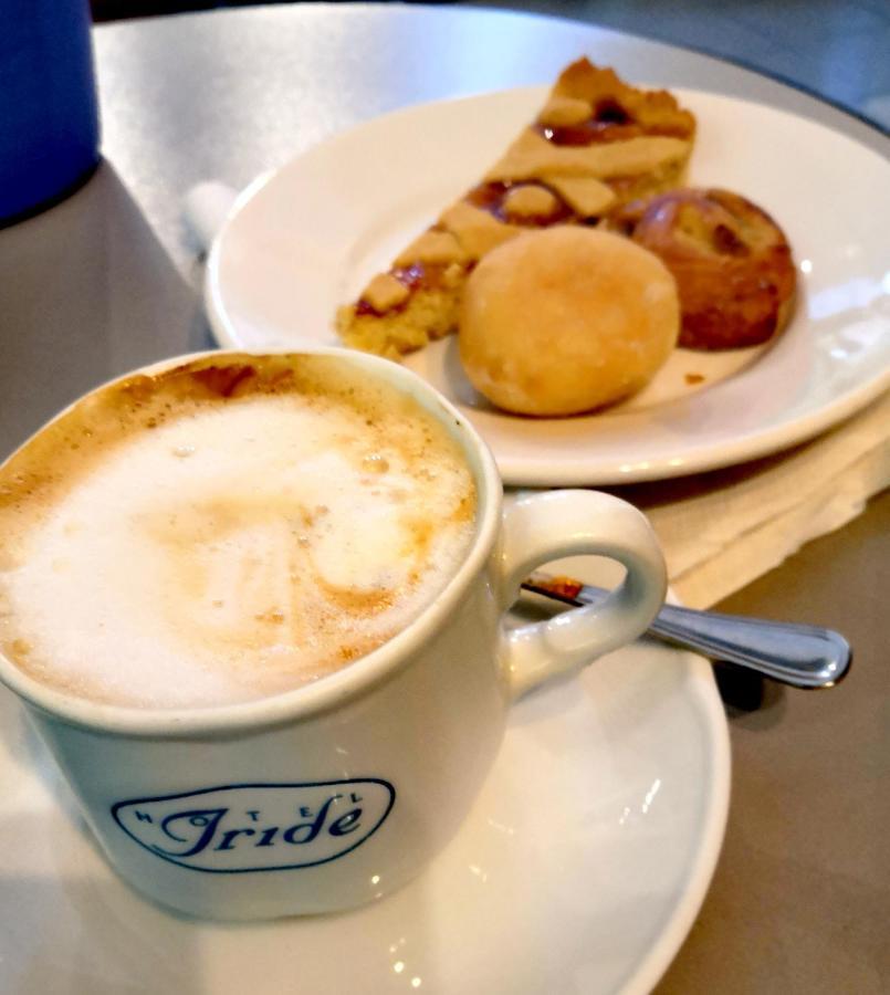 Hotel Iride Suite & Breakfast- Ideale Per Famiglie E Coppie Riccione Bagian luar foto