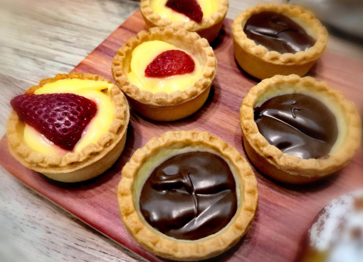 Hotel Iride Suite & Breakfast- Ideale Per Famiglie E Coppie Riccione Bagian luar foto