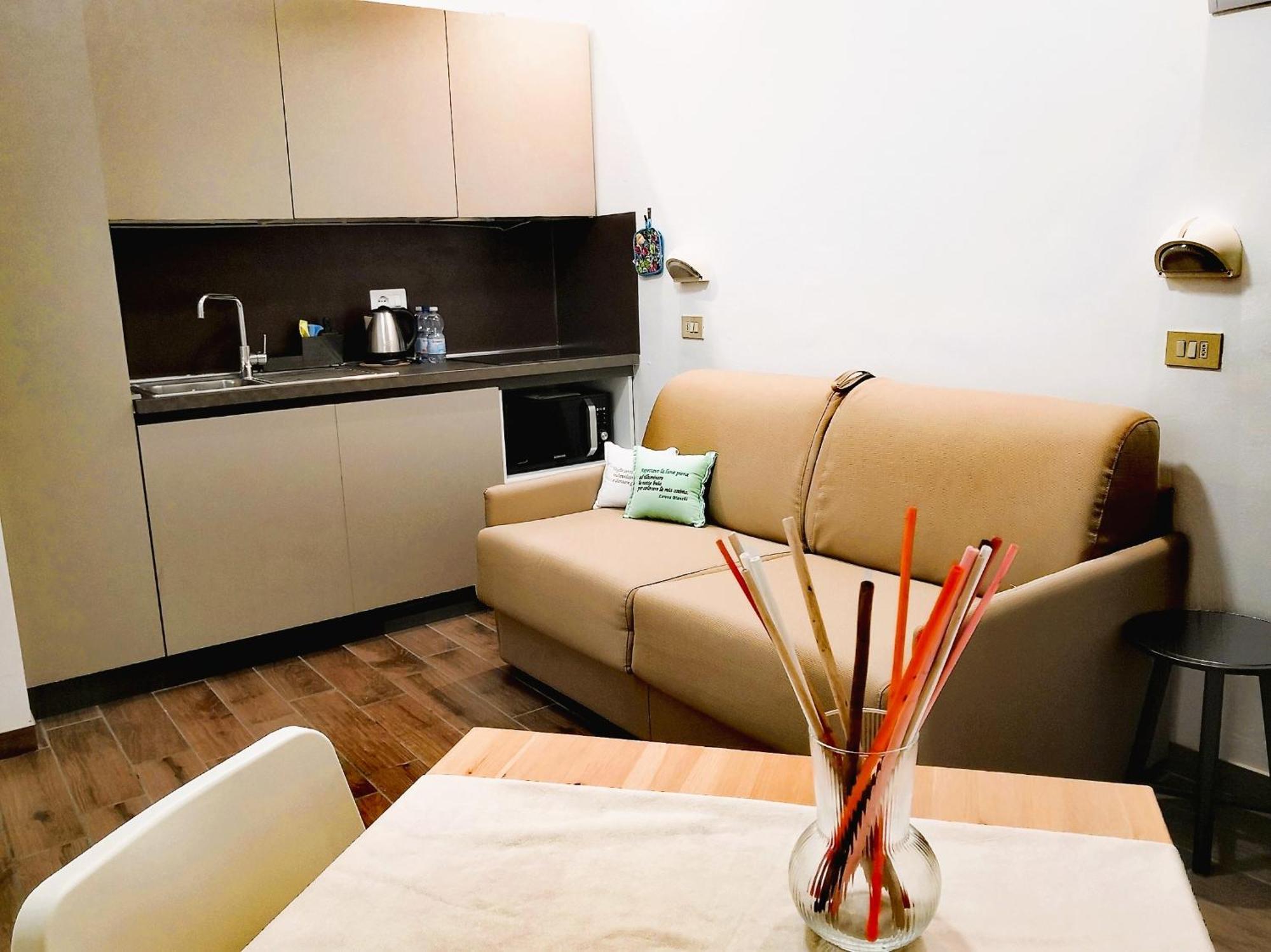 Hotel Iride Suite & Breakfast- Ideale Per Famiglie E Coppie Riccione Bagian luar foto